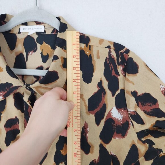 Grey Lab Shirt Womens XL Tan Black Leopard Print Button Down Long Sleeve Blouse - Picture 5 of 11